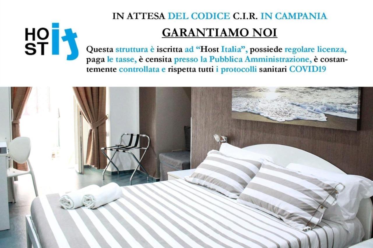 Mascalzone Latino Luxury Rooms Napoli Bagian luar foto