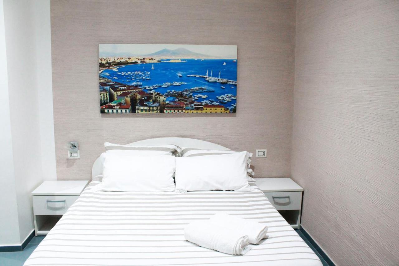 Mascalzone Latino Luxury Rooms Napoli Bagian luar foto