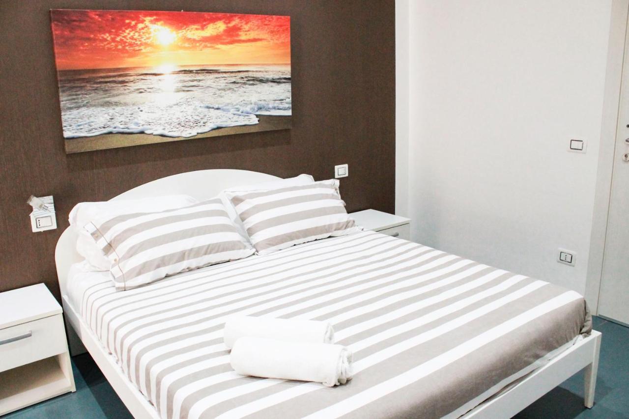 Mascalzone Latino Luxury Rooms Napoli Bagian luar foto