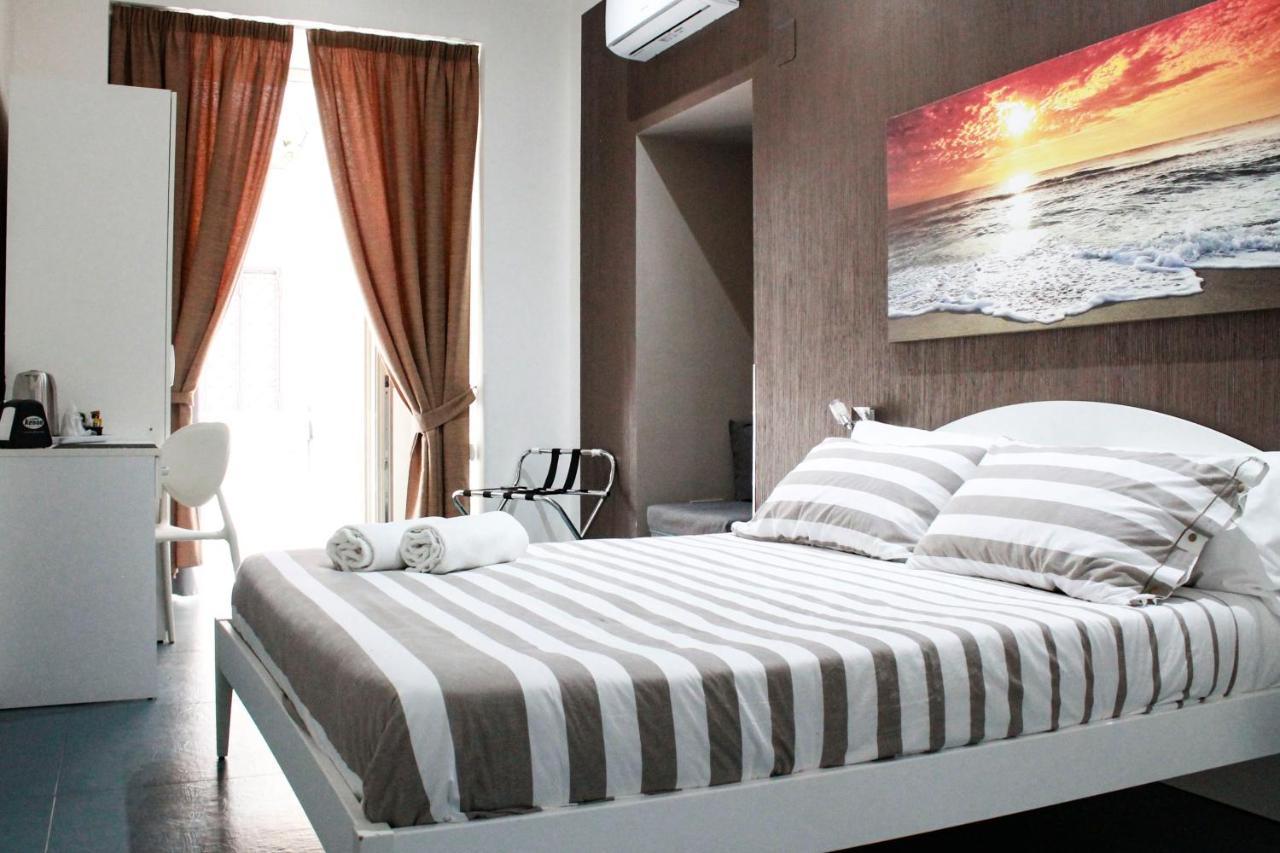 Mascalzone Latino Luxury Rooms Napoli Bagian luar foto