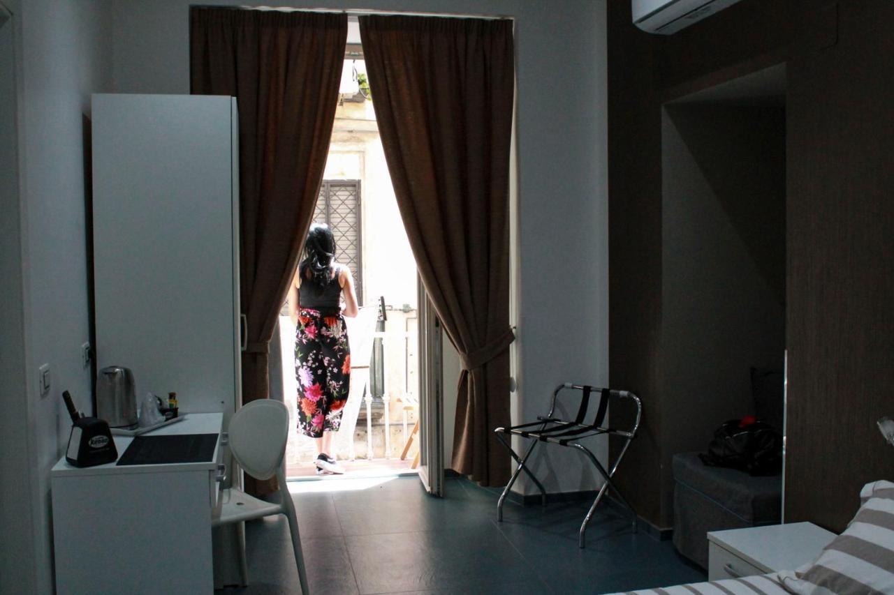 Mascalzone Latino Luxury Rooms Napoli Bagian luar foto